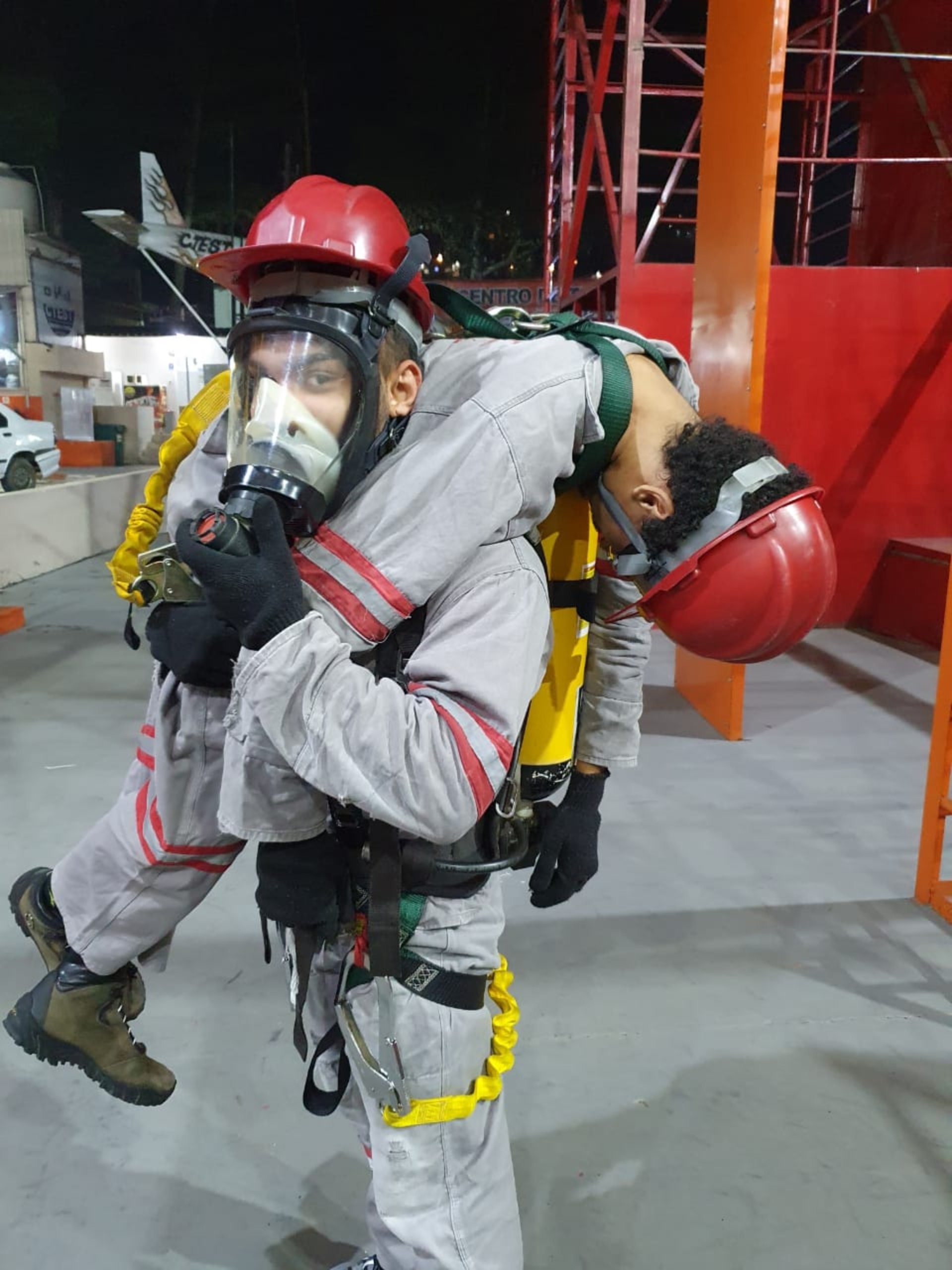 NR-33 - Trabalho em Espaço Confinado